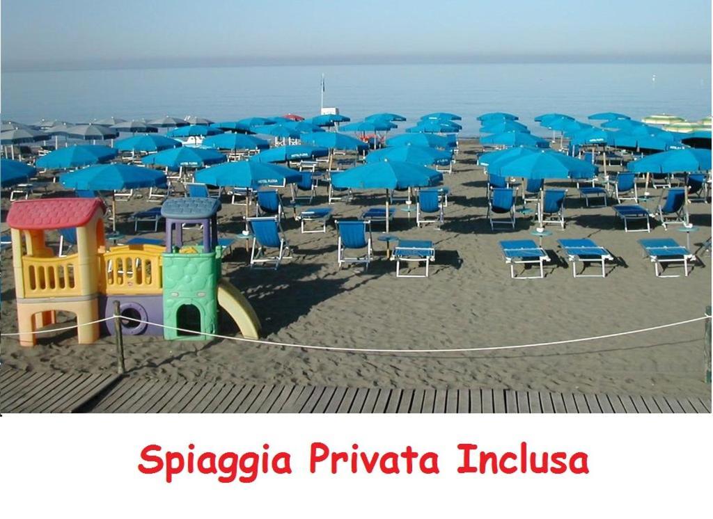 Hotel Flora in Marina-di-bibbona