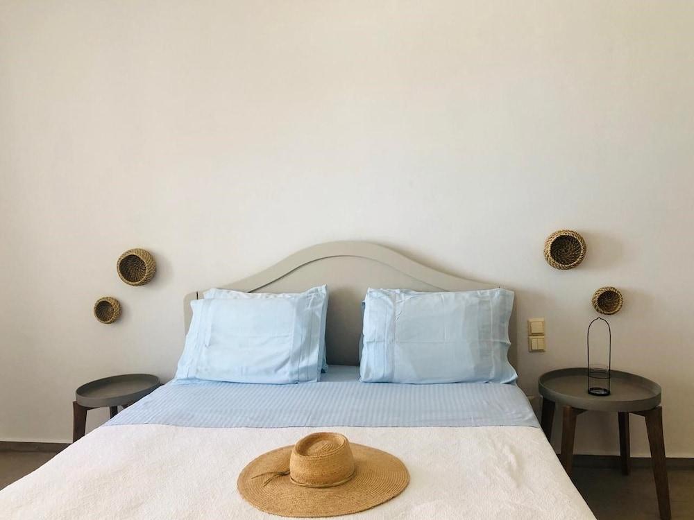 White Villa 