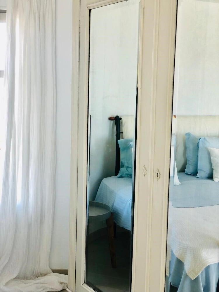 White Villa 