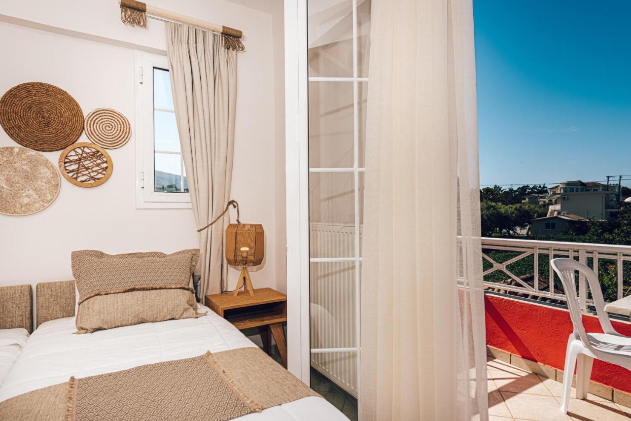 Spiros Family Apts 2 *