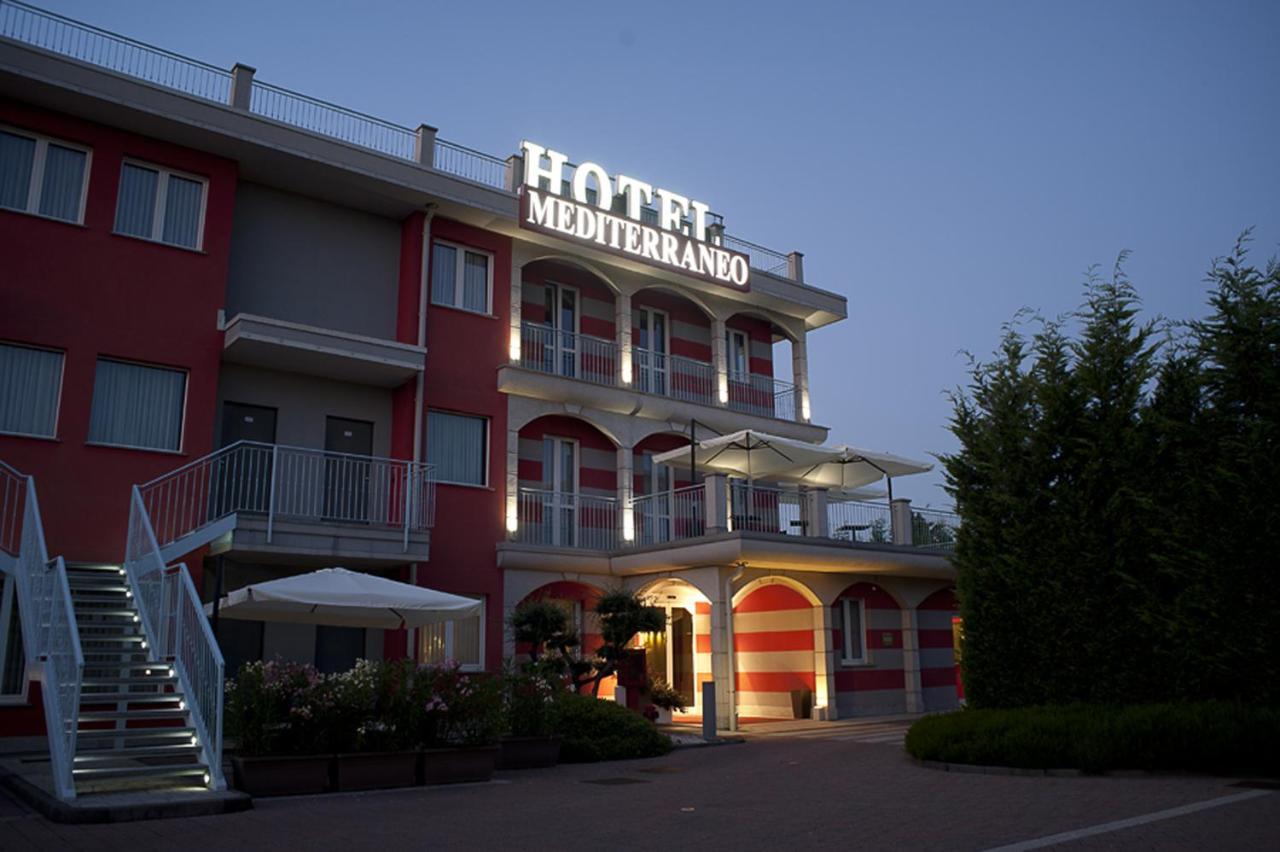 Mediterraneo Hotel Motel em Villa-cortese