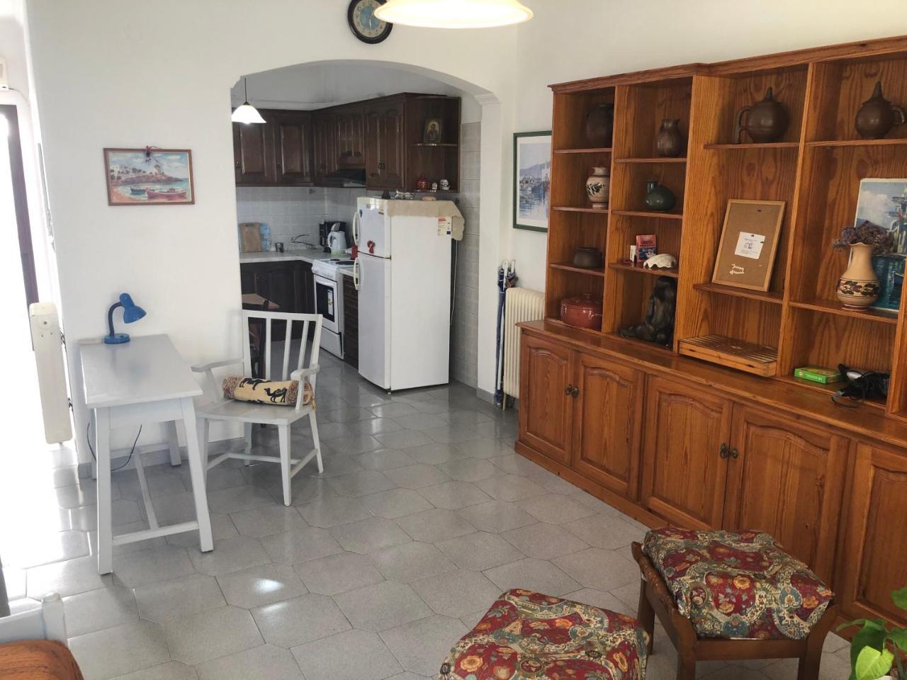 Margarita\'s Studios 2 *