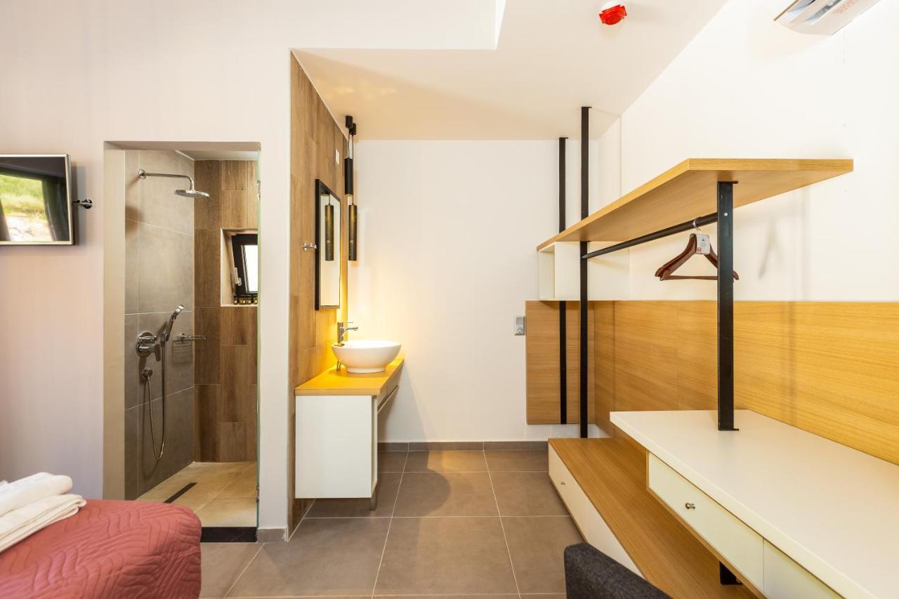 T-Hotel Premium Suites  - pic #10