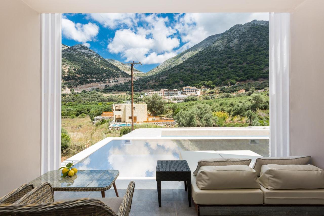 T-Hotel Premium Suites  - pic #14