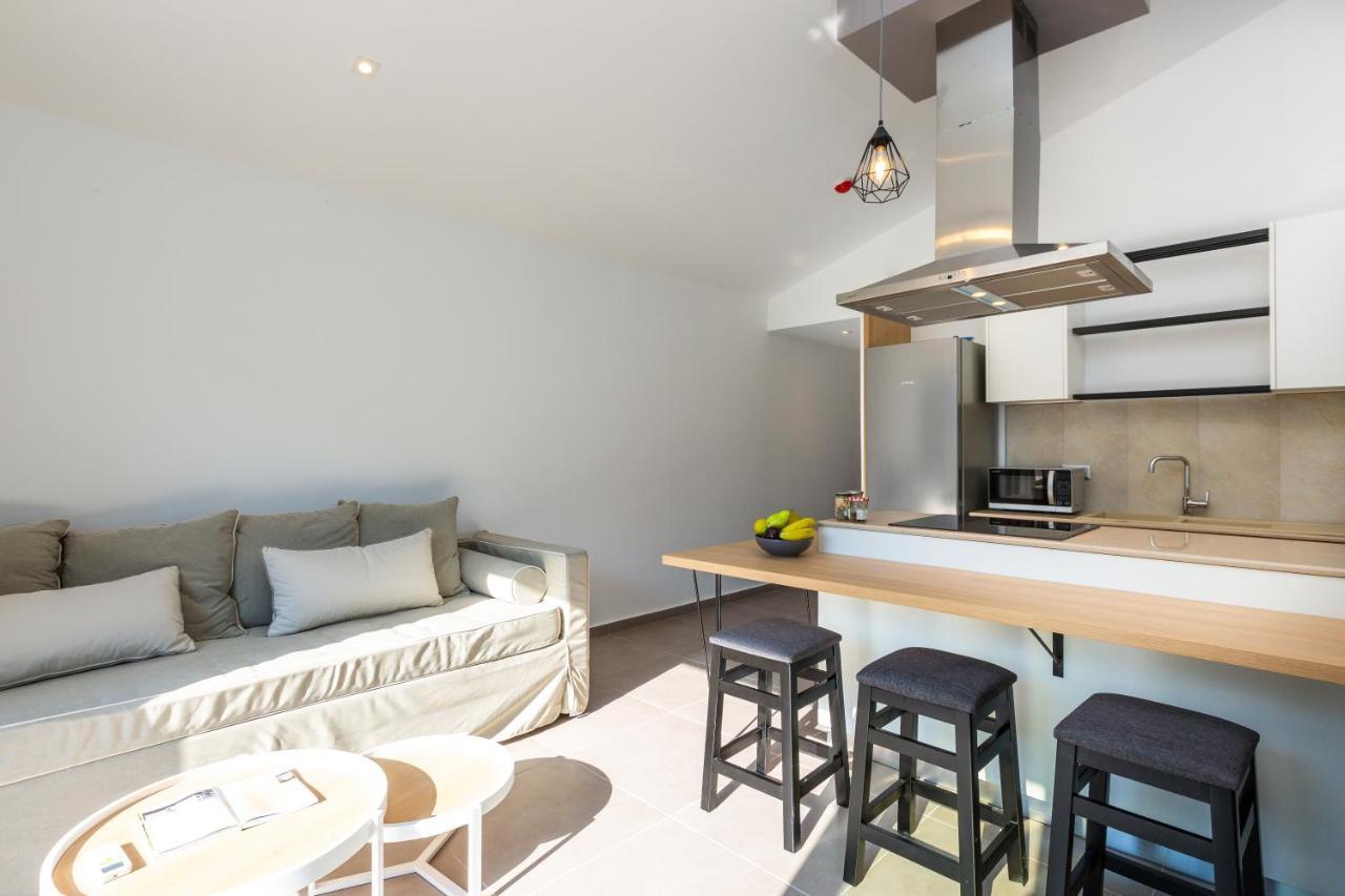 T-Hotel Premium Suites  - pic #21