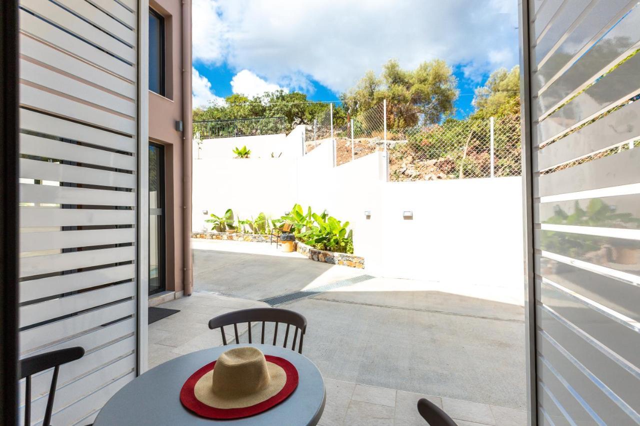 T-Hotel Premium Suites  - pic #25