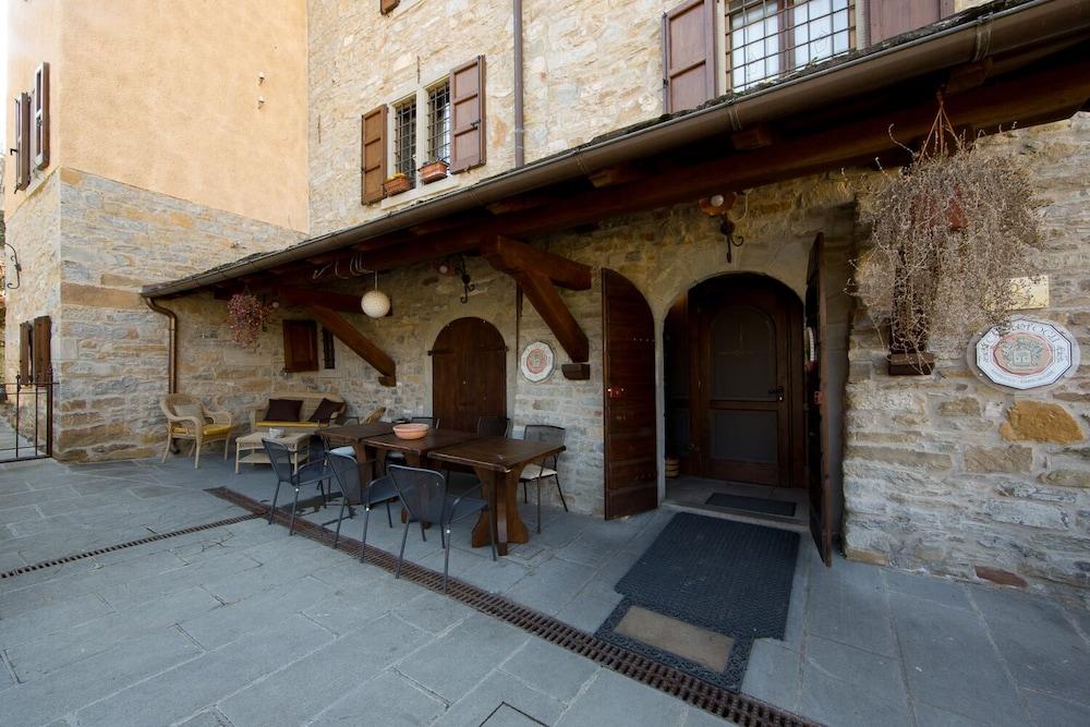 Hotel Ristorante Ca Cerfogli em Montecreto