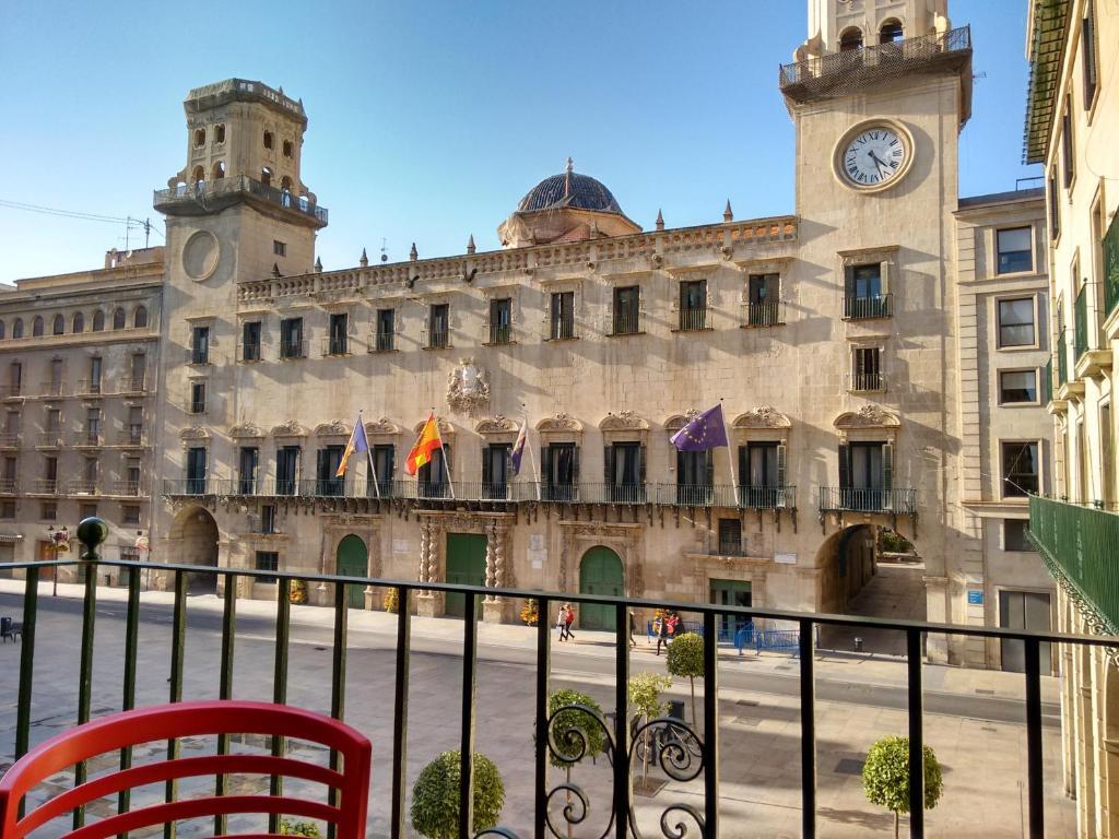 Rambla Mendez Nunez, 3  №5