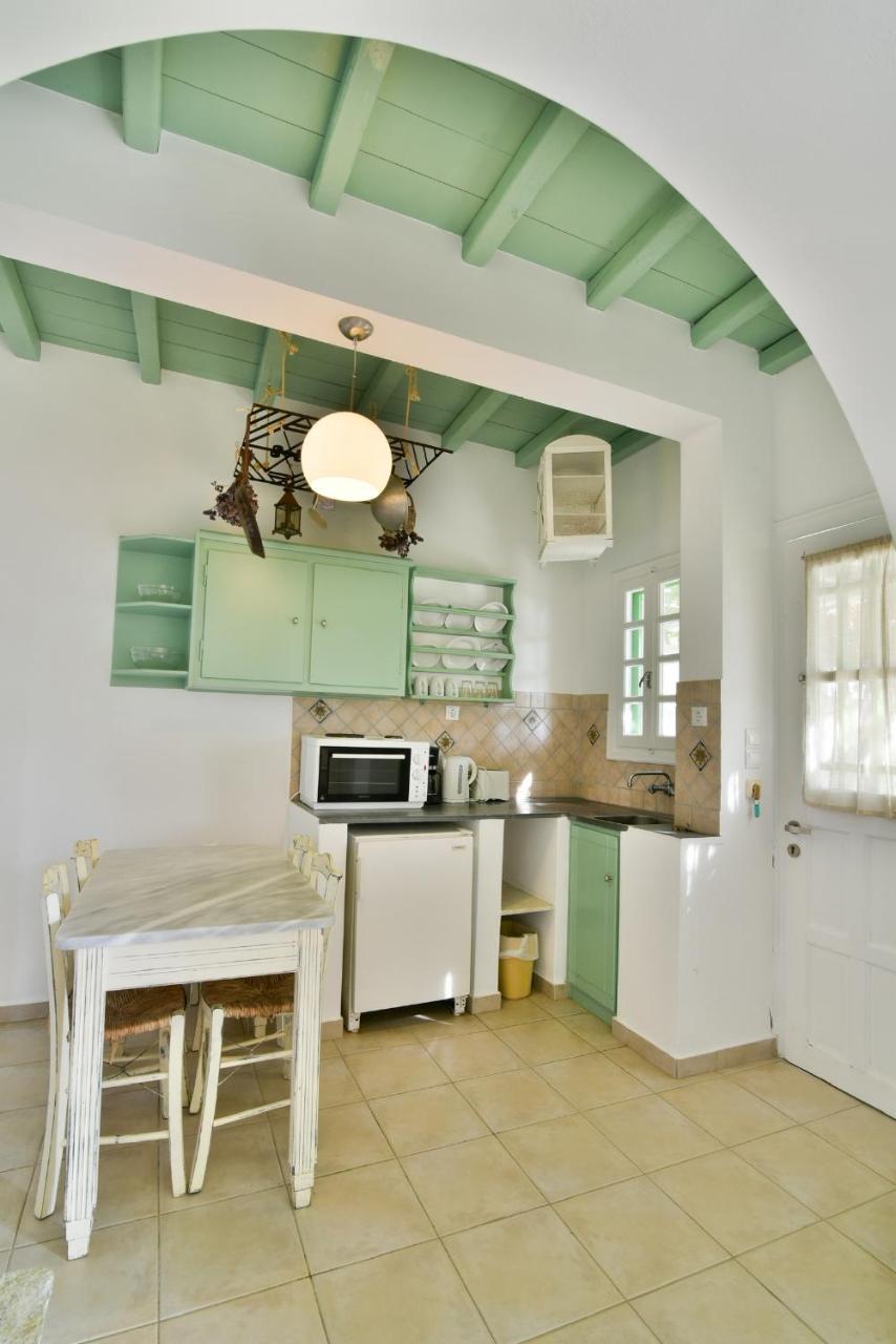 Golden Beach Hotel & Apartments 3 *