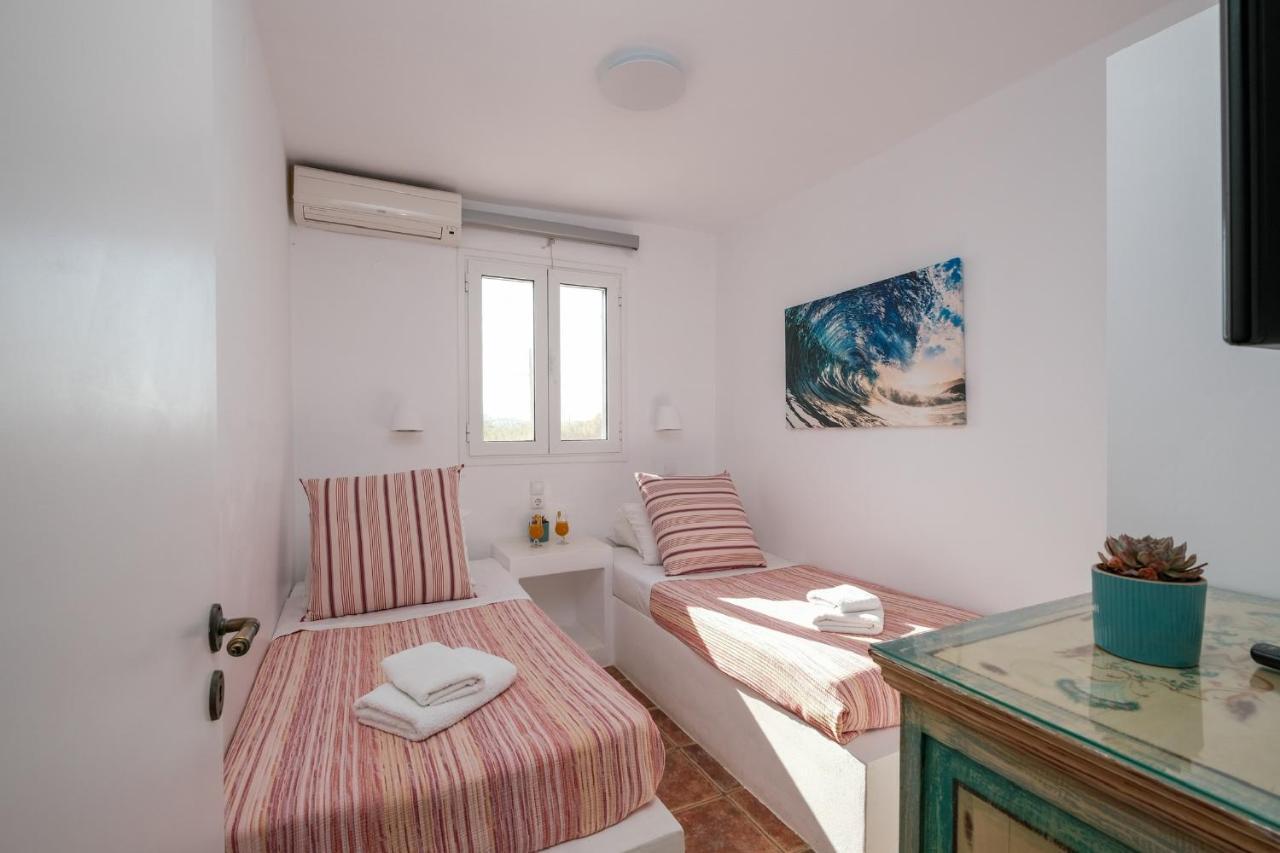 Golden Beach Hotel & Apartments 3 *