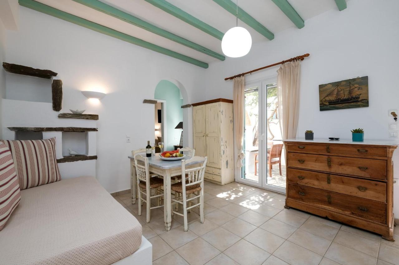 Golden Beach Hotel & Apartments 3 *