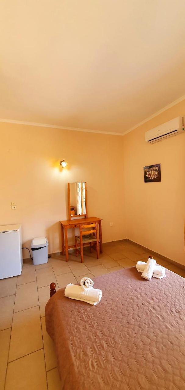 Paleo Inn 1 *