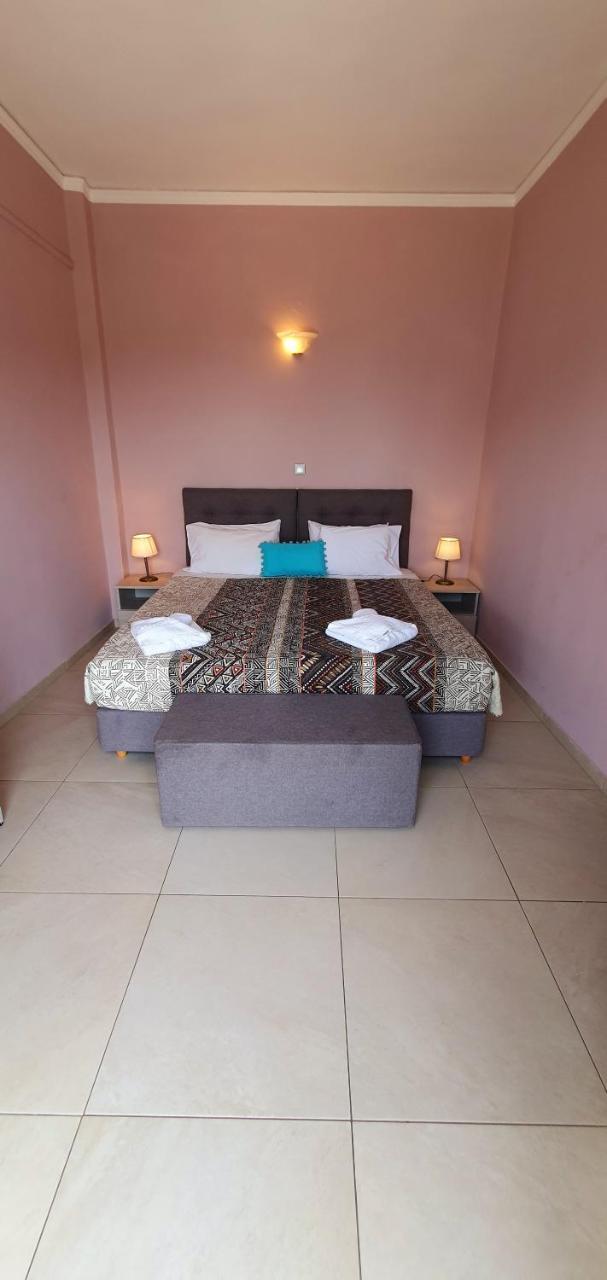 Paleo Inn 1 *