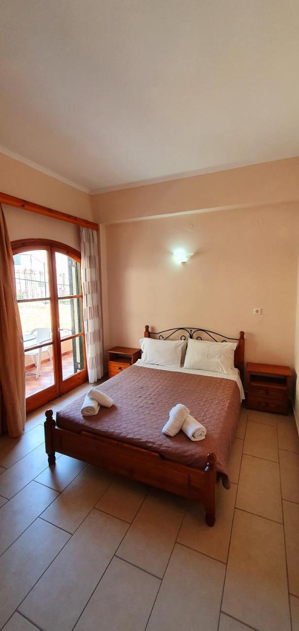 Paleo Inn 1 *