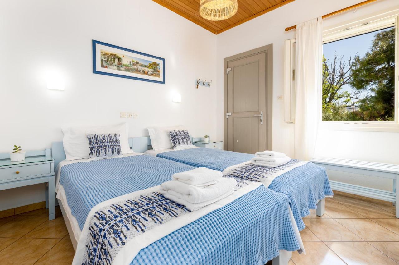 Hotel Dina 1 *