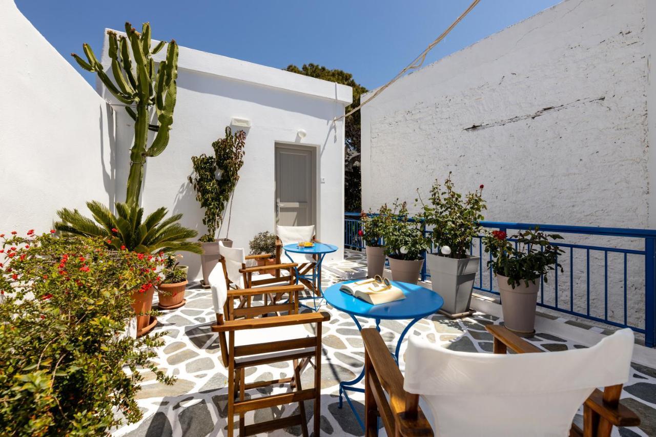 Hotel Dina 1 *