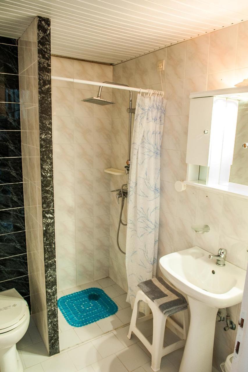 Ilios and Irene Apartments 3 *