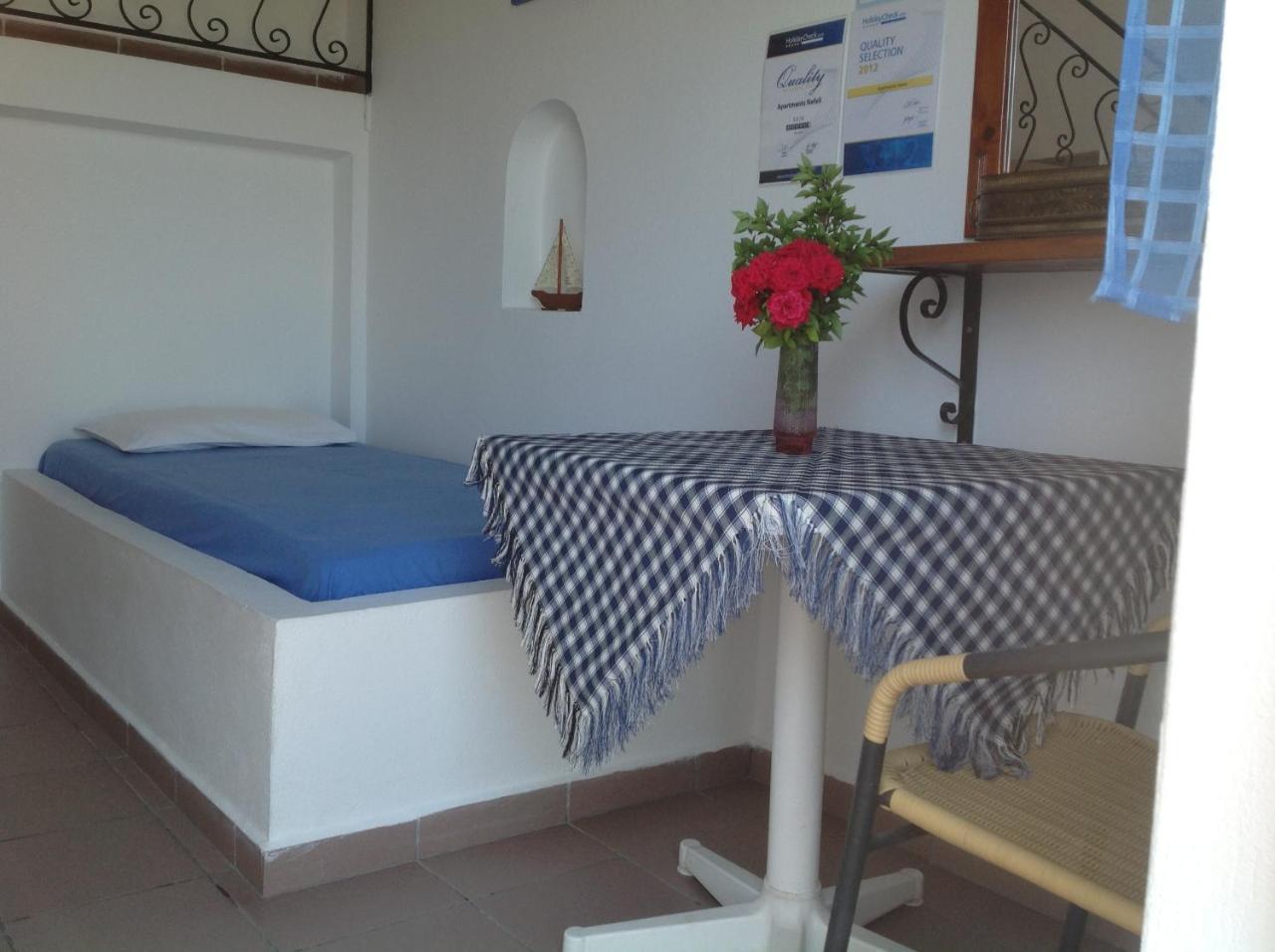 Nefeli Apartments Kefalos 