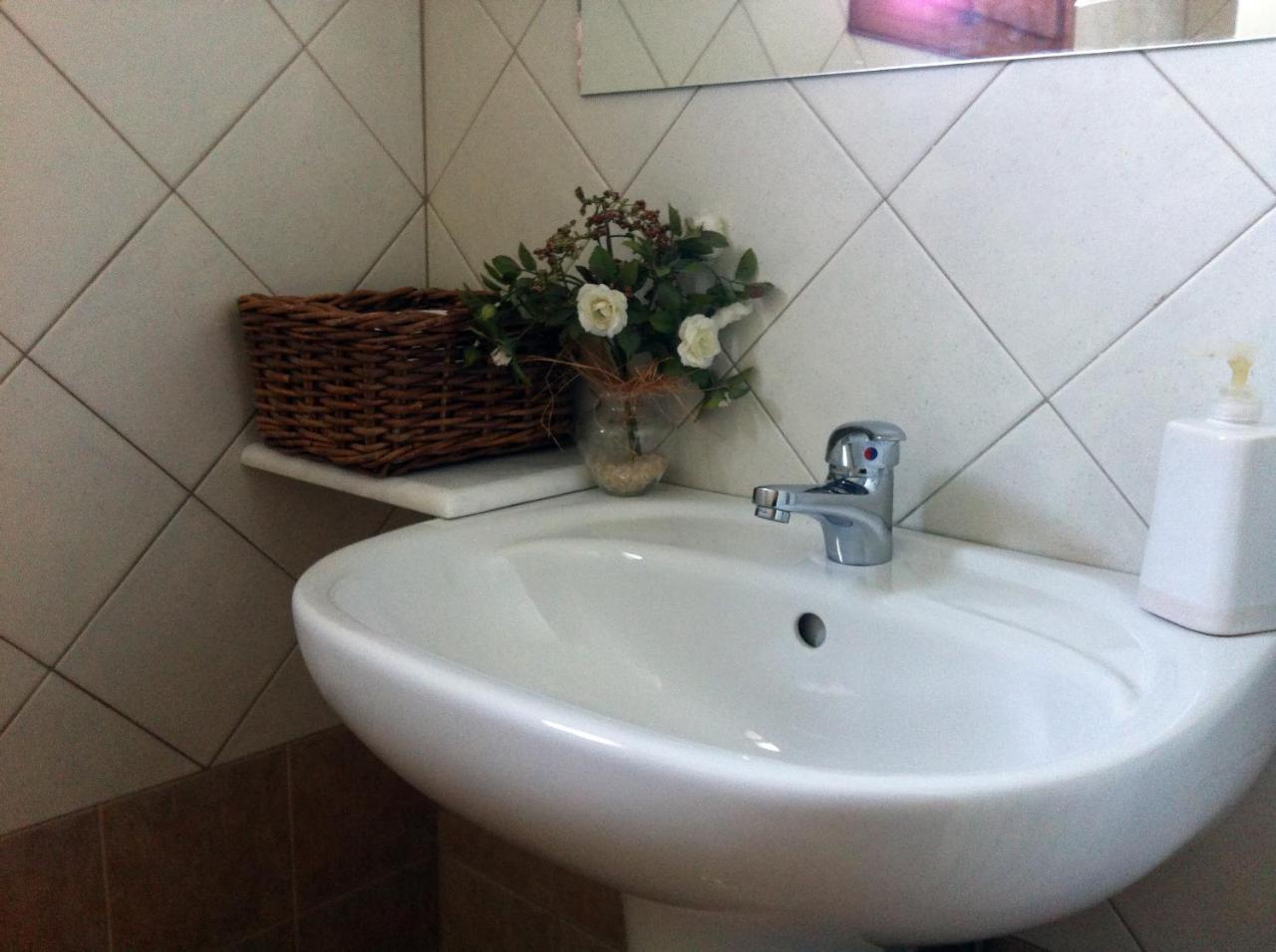 Guesthouse Kolenti 3 *