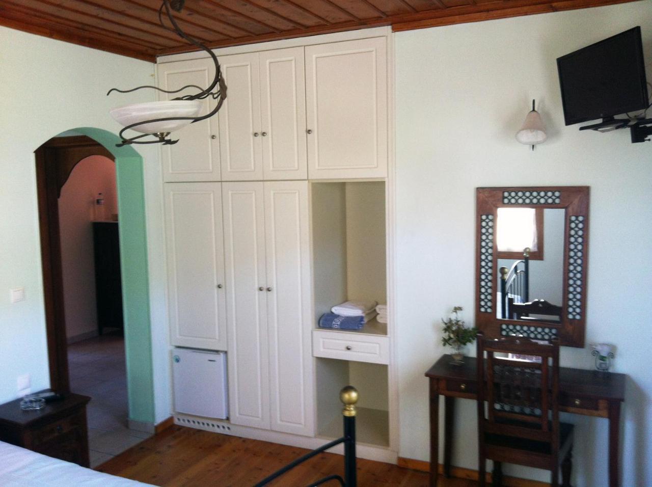 Guesthouse Kolenti 3 *