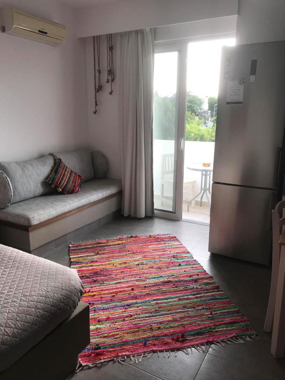 Kostas Studios 