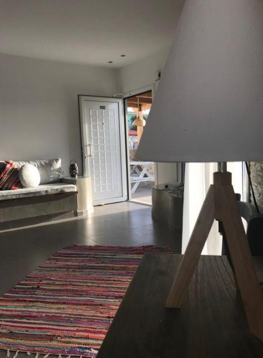 Kostas Studios 