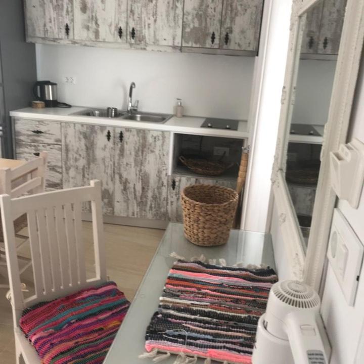 Kostas Studios 