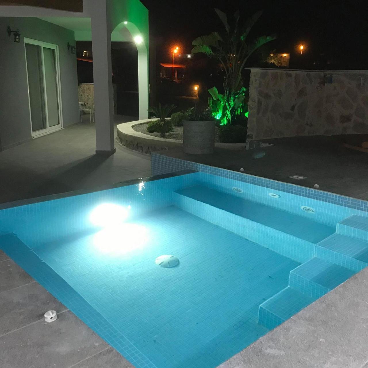 Kostas Studios 