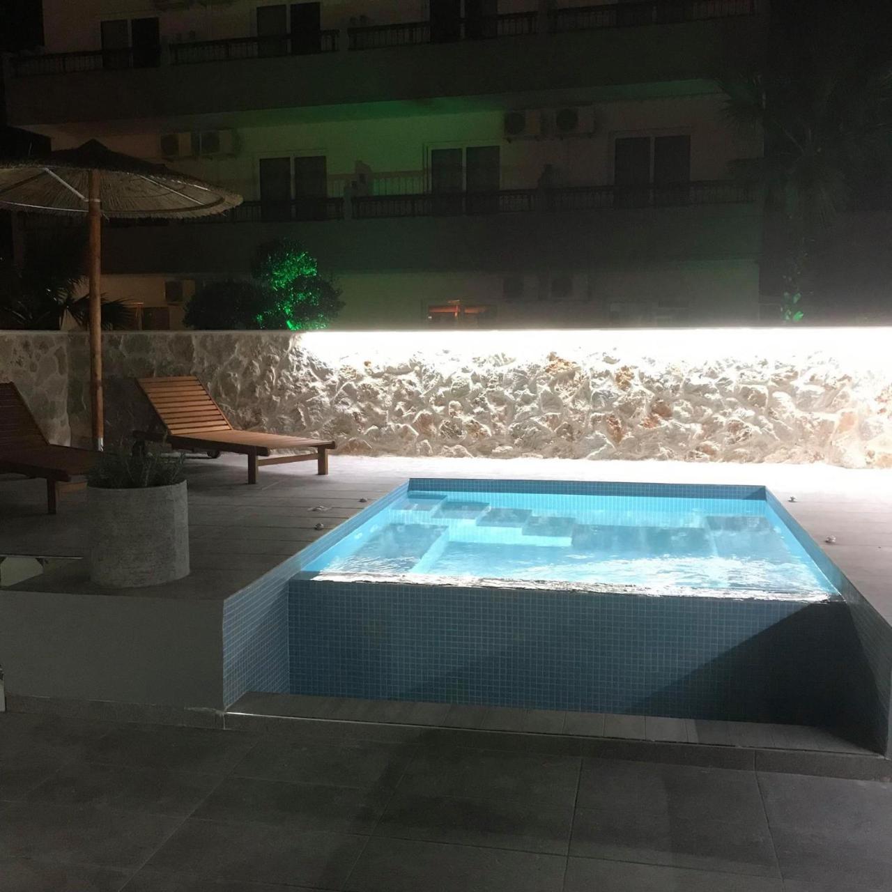 Kostas Studios 