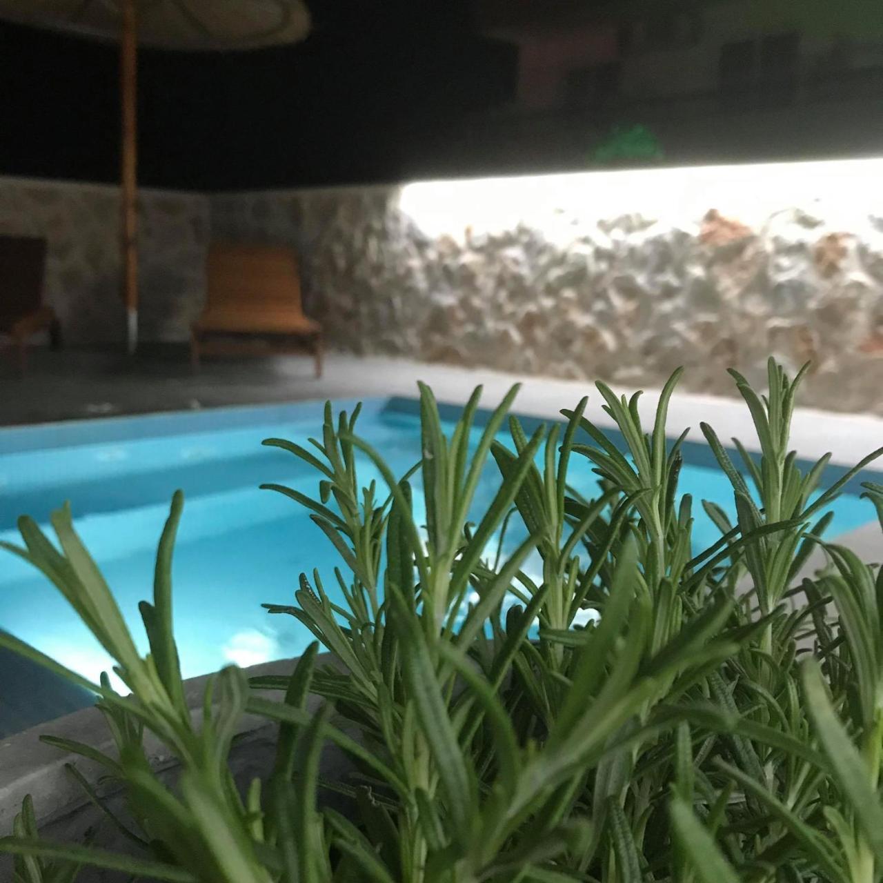 Kostas Studios 