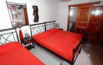 Studio Eleni 3 *