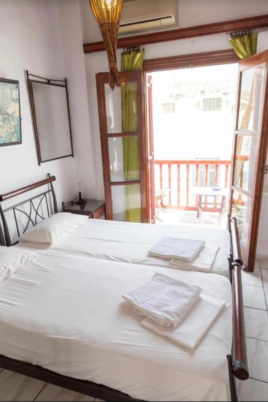 Studio Eleni 3 *