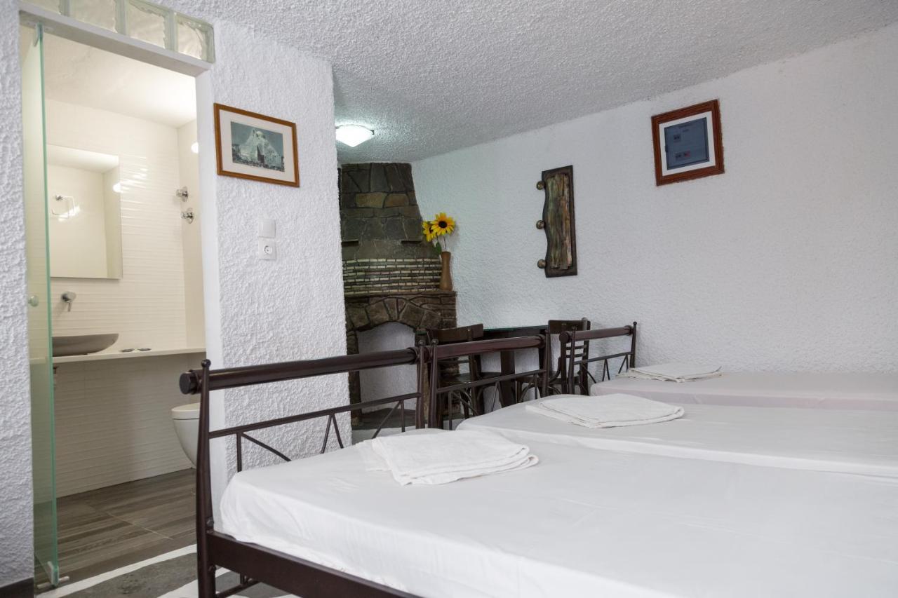 Studio Eleni 3 *