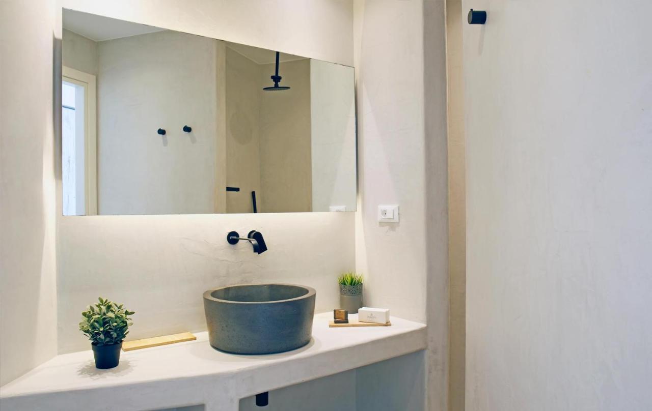 Thomais Studios 3 * Thomais Studios 3 *