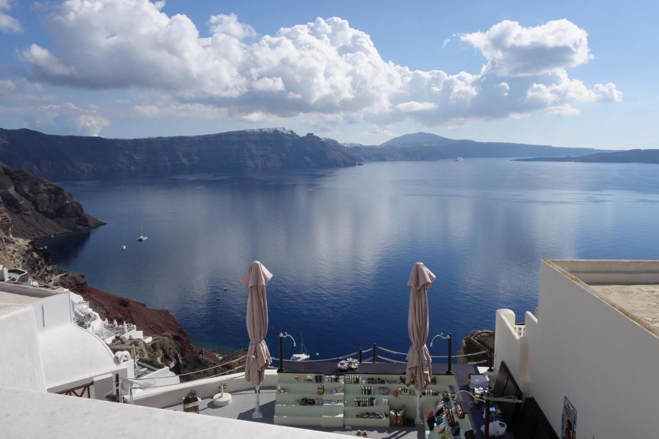 Top Oia 
