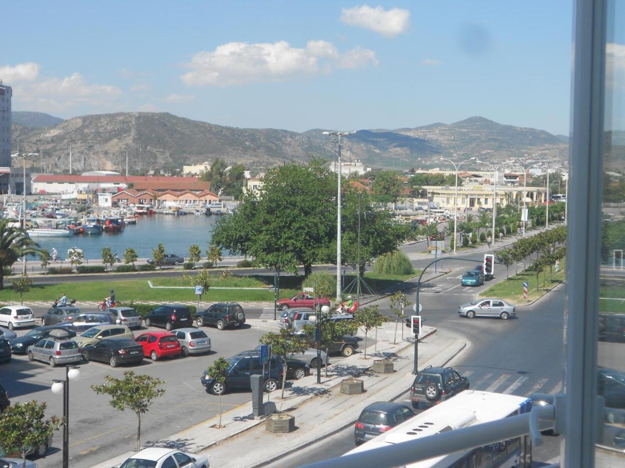 Hotel Admitos 2 *
