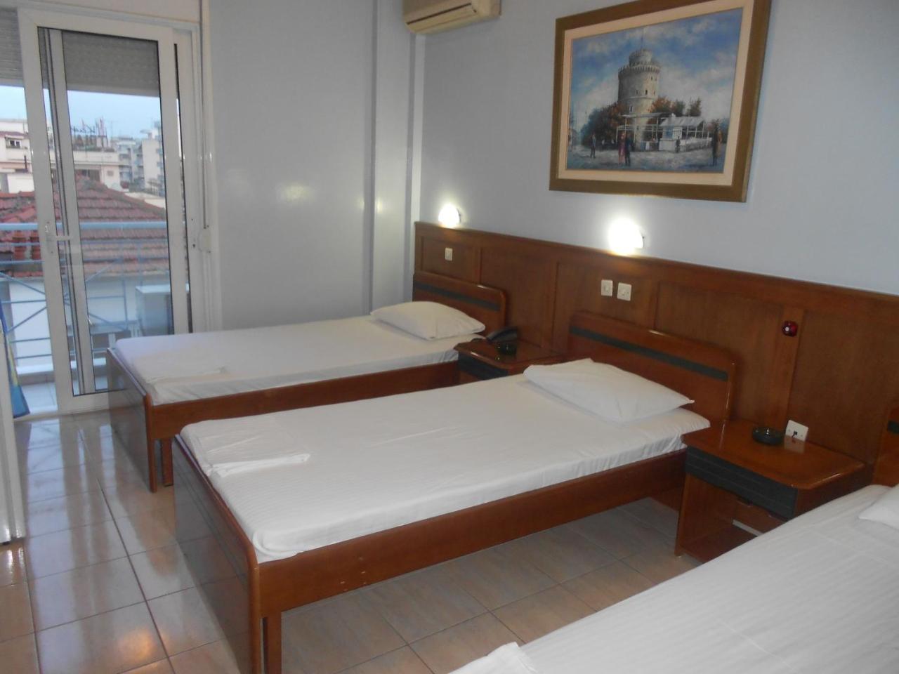 Hotel Admitos 2 *