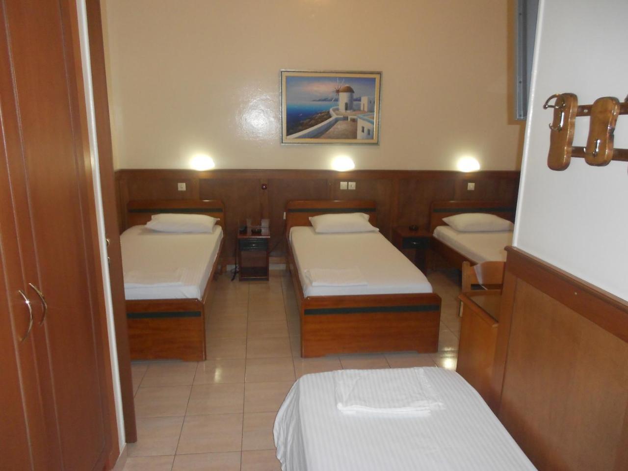 Hotel Admitos 2 *