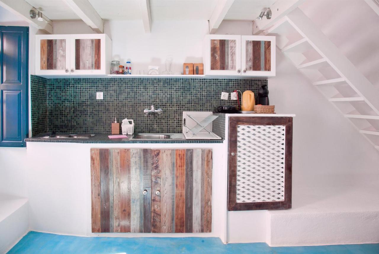 Zoe Aegeas Traditional Houses 3 * Zoe Aegeas Traditional Houses 3 *