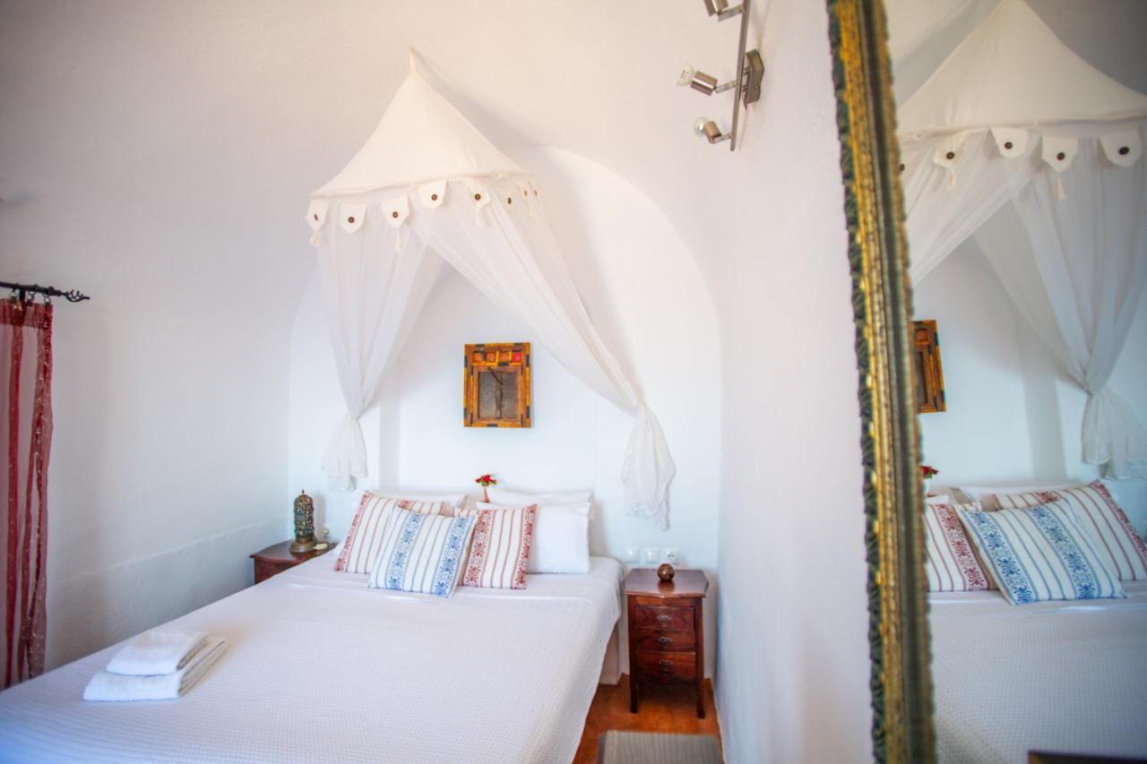 Zoe Aegeas Traditional Houses 3 * Zoe Aegeas Traditional Houses 3 *