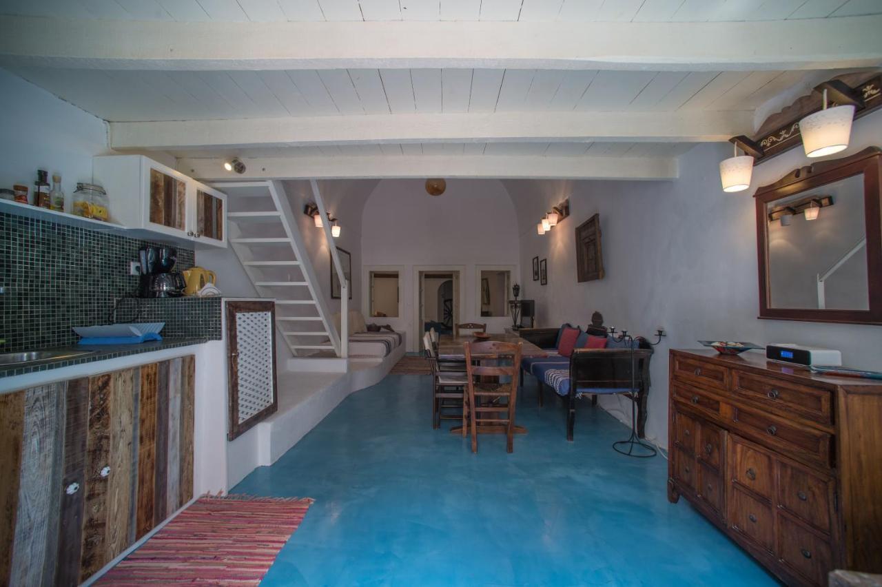 Zoe Aegeas Traditional Houses 3 * Zoe Aegeas Traditional Houses 3 *