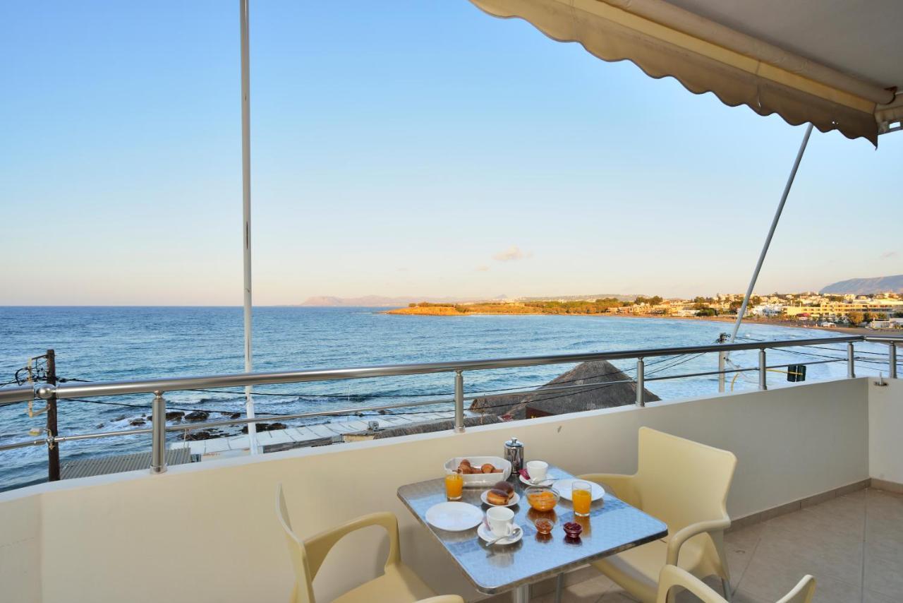 Kalamaki Apartments  Kalamaki Apartments