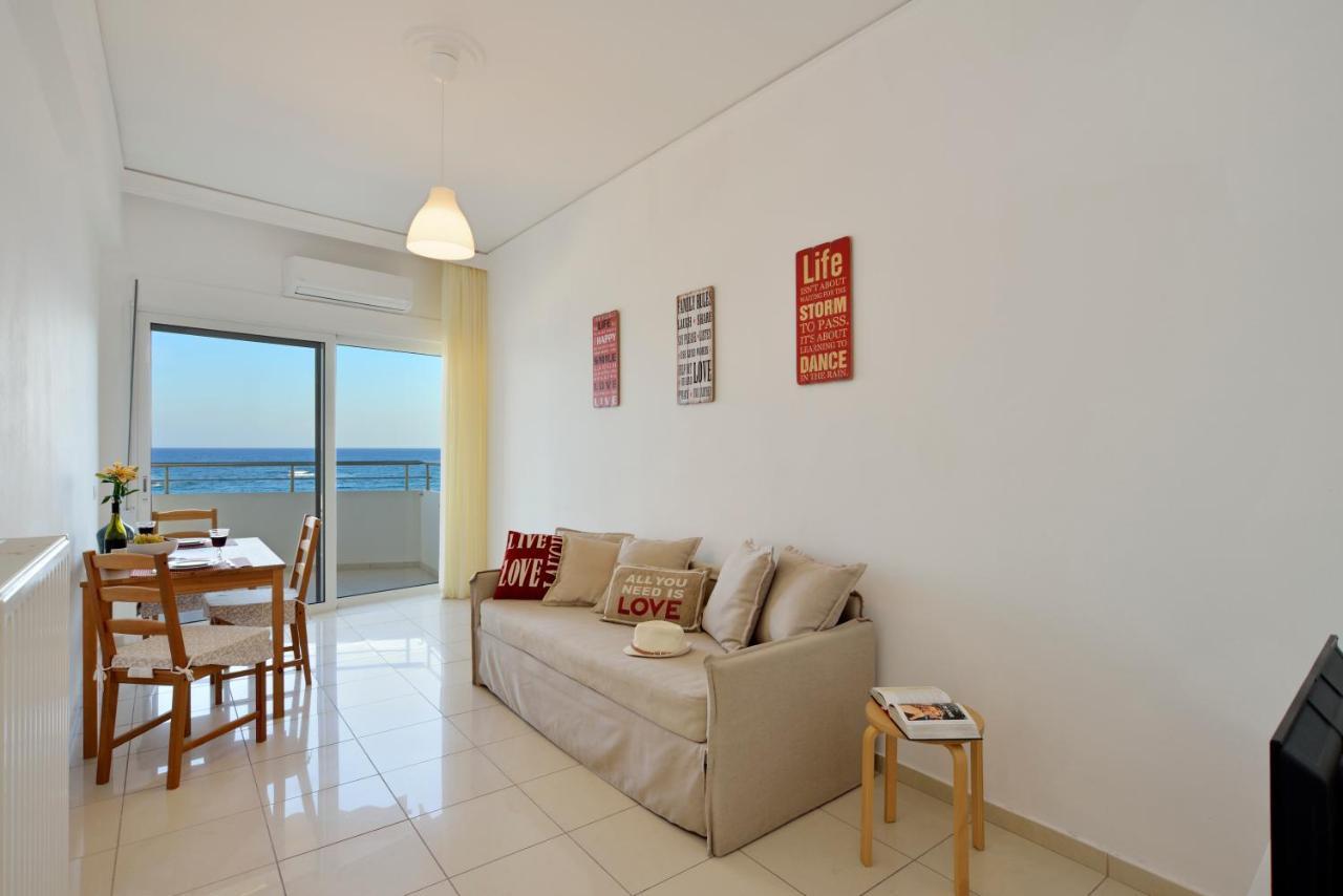 Kalamaki Apartments  Kalamaki Apartments