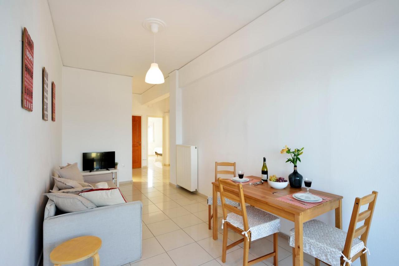 Kalamaki Apartments  Kalamaki Apartments