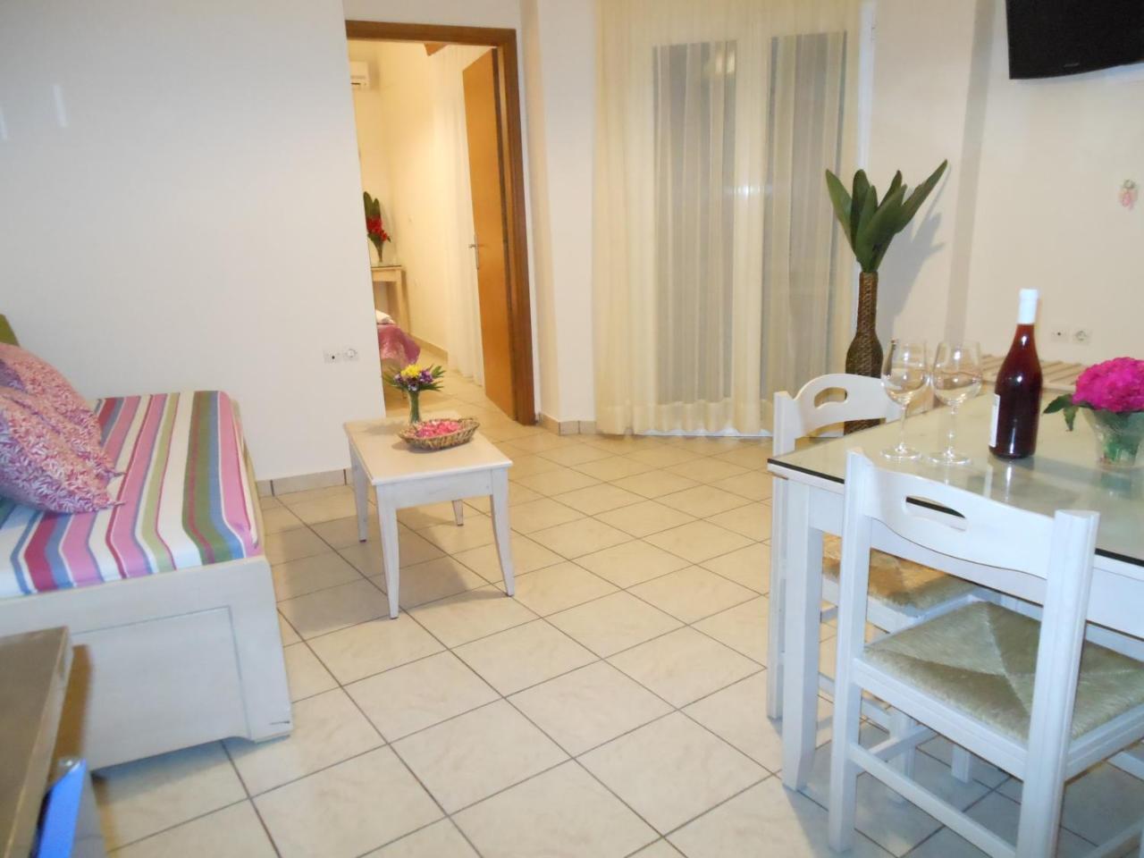 Jechrina Apartments 2 *