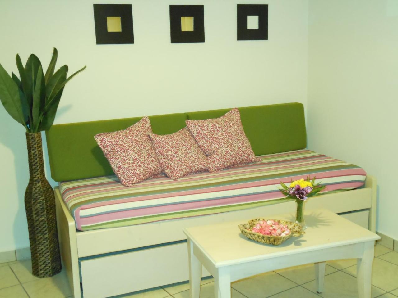 Jechrina Apartments 2 *
