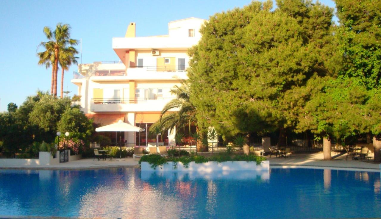 Monte Vardia Hotel 3 *