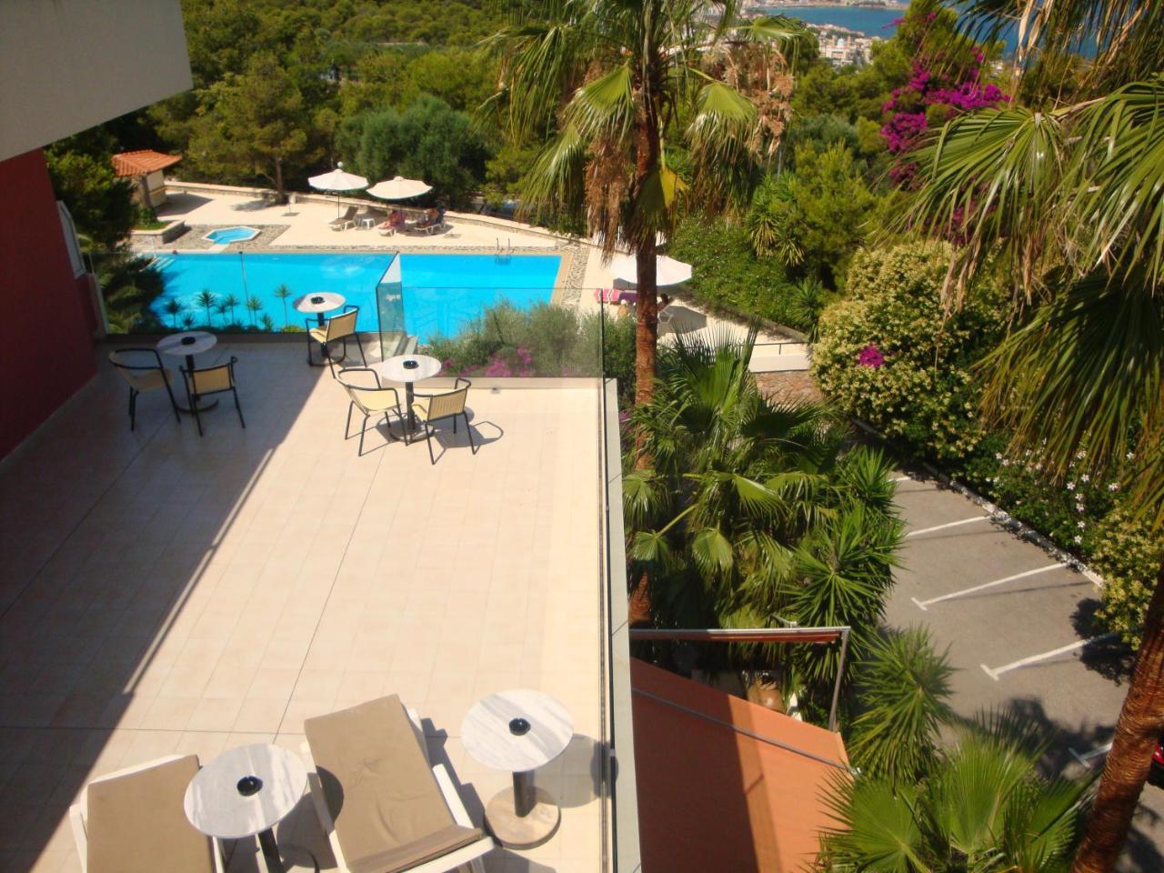 Monte Vardia Hotel 3 *