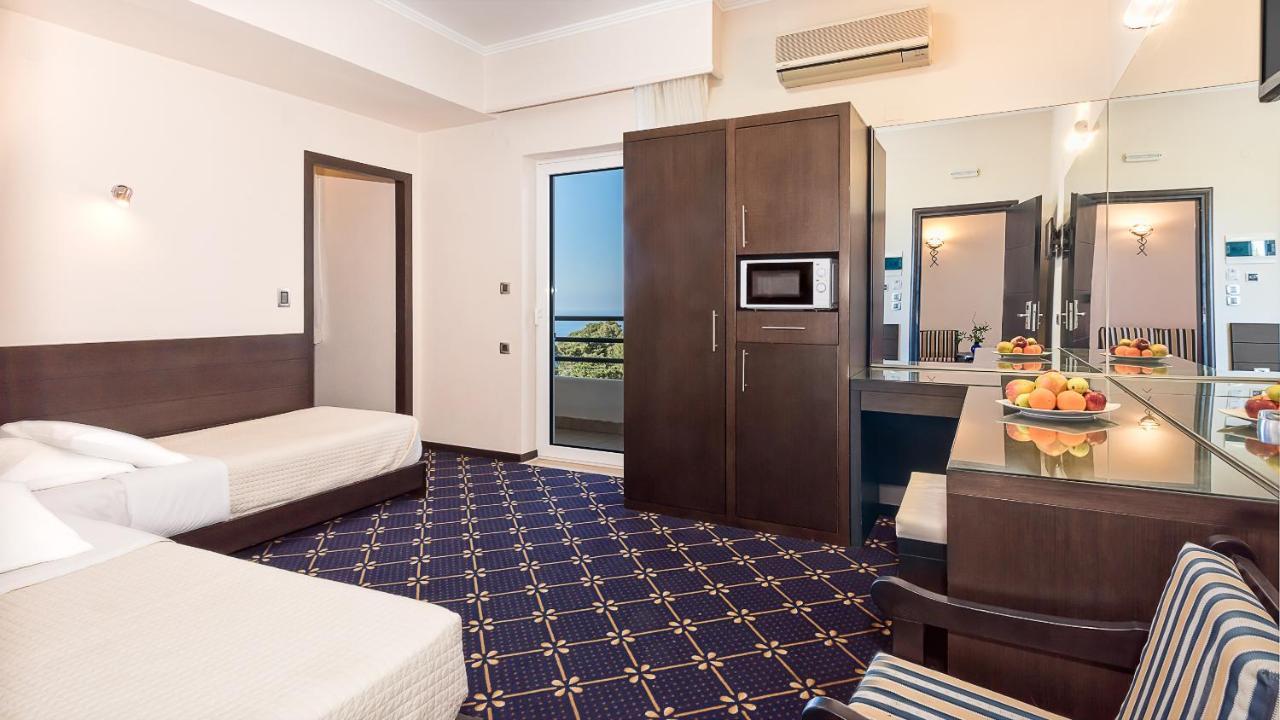 Monte Vardia Hotel 3 *