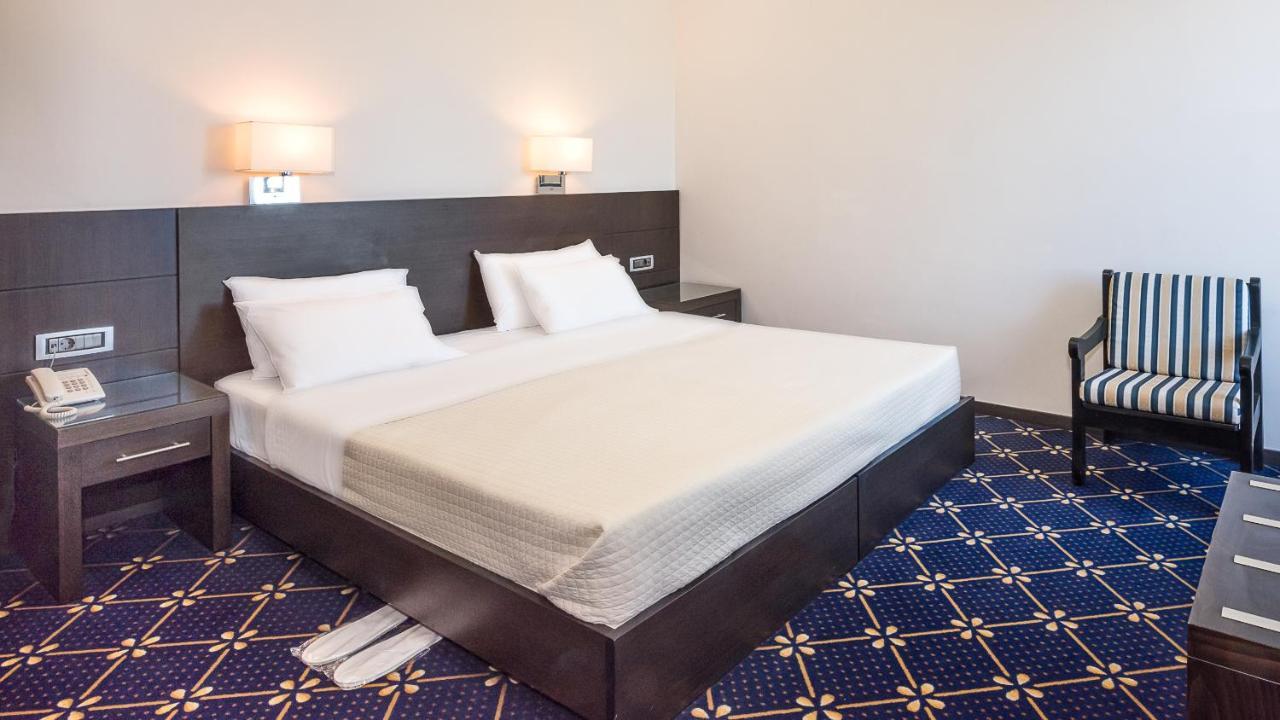Monte Vardia Hotel 3 *